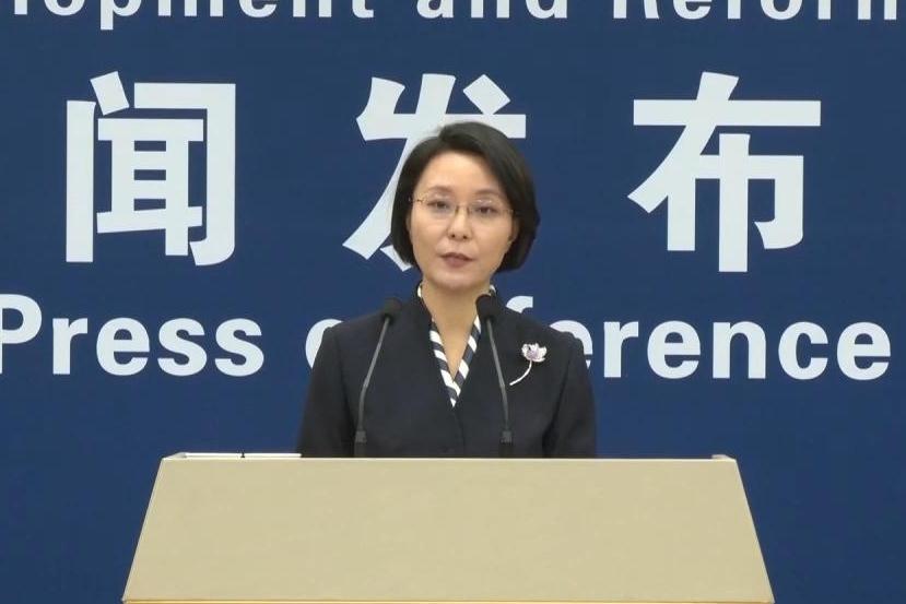 礼赞忠诚坚守 赓续红色荣光——各地组织开展“光荣在党50年”纪念章颁发活动